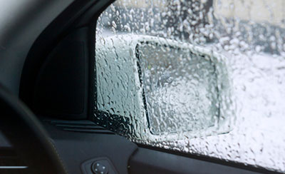 زمستان و شیشه خودرو
